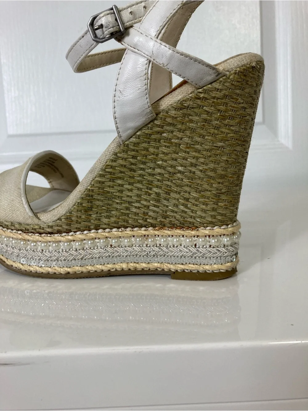 MIA Espadrilles Women 8 Strappy Wedge Pearls Sequins Cream Sandals